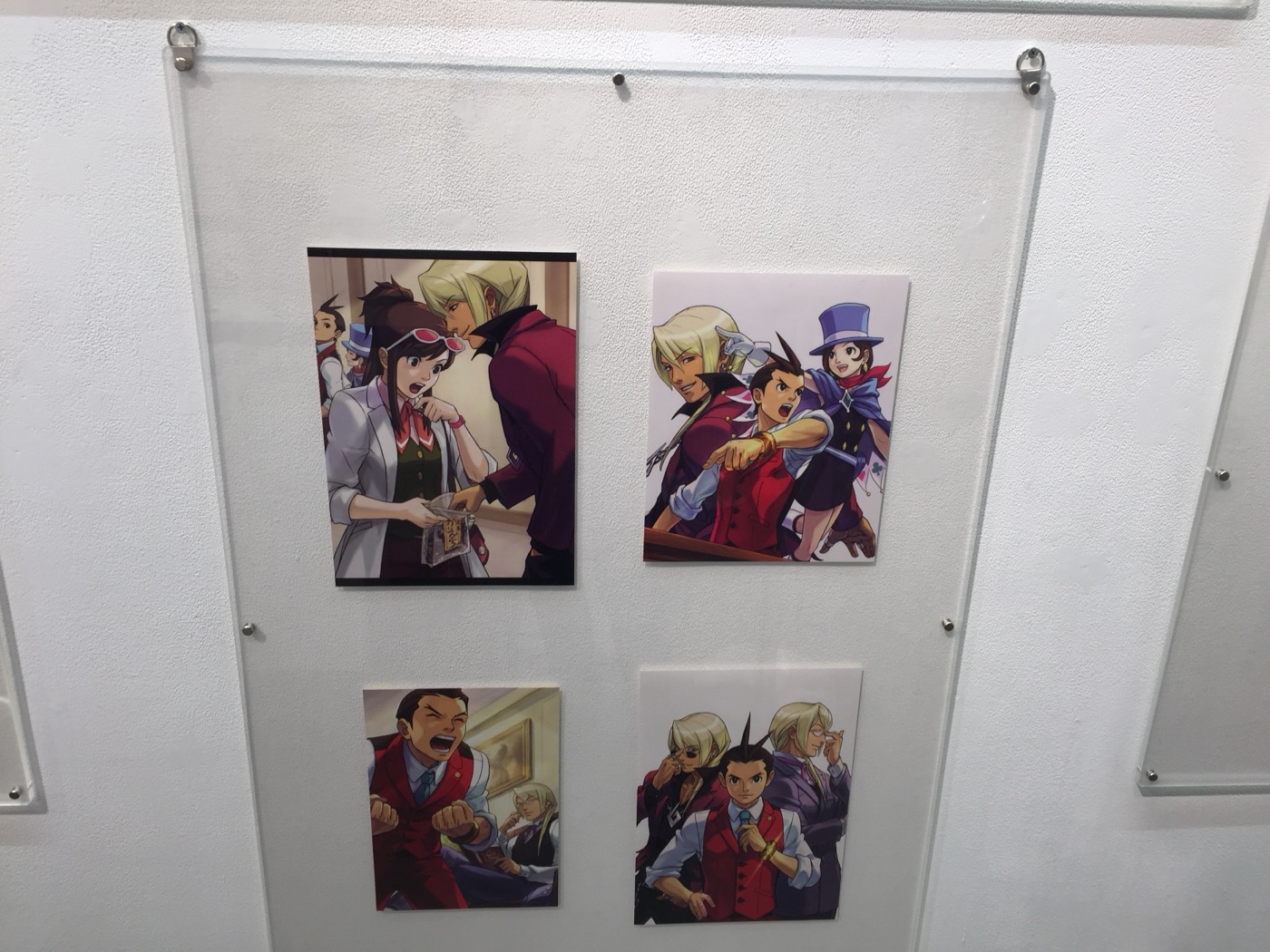 Postcards featuring characters from Apollo Justice