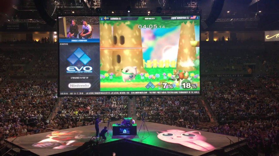 The main stage at Evo 2016 with Melee on the big screen